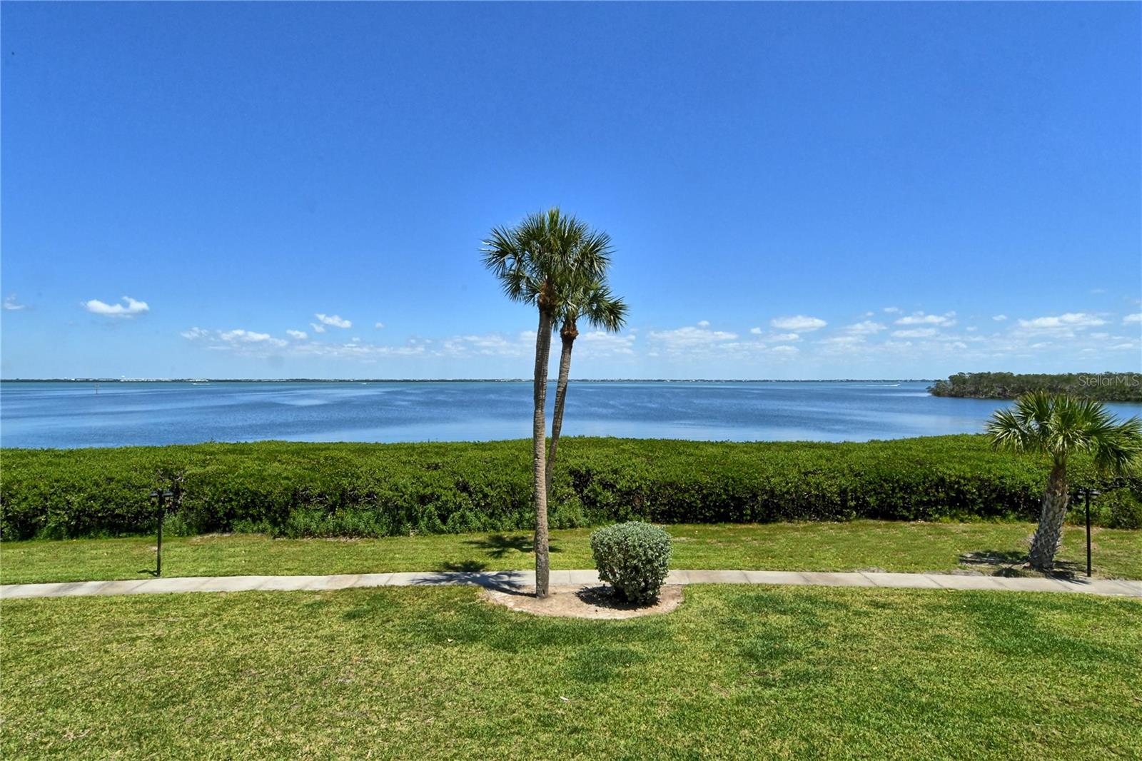 Image 69 of 75 For 4800 Gulf Of Mexico Drive 205