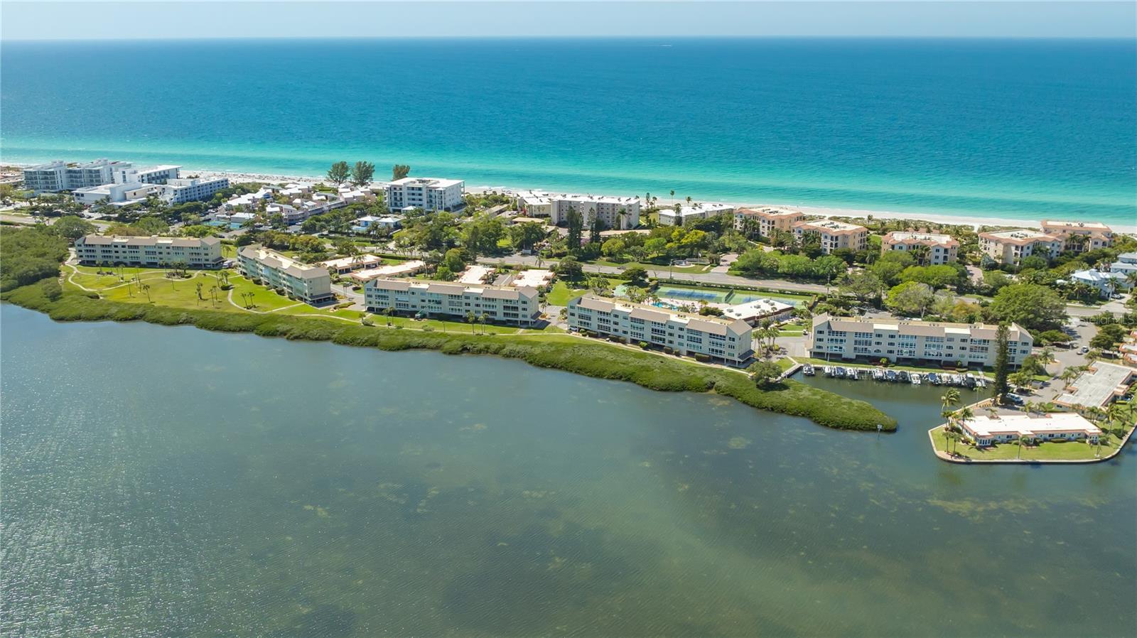 Image 74 of 75 For 4800 Gulf Of Mexico Drive 205