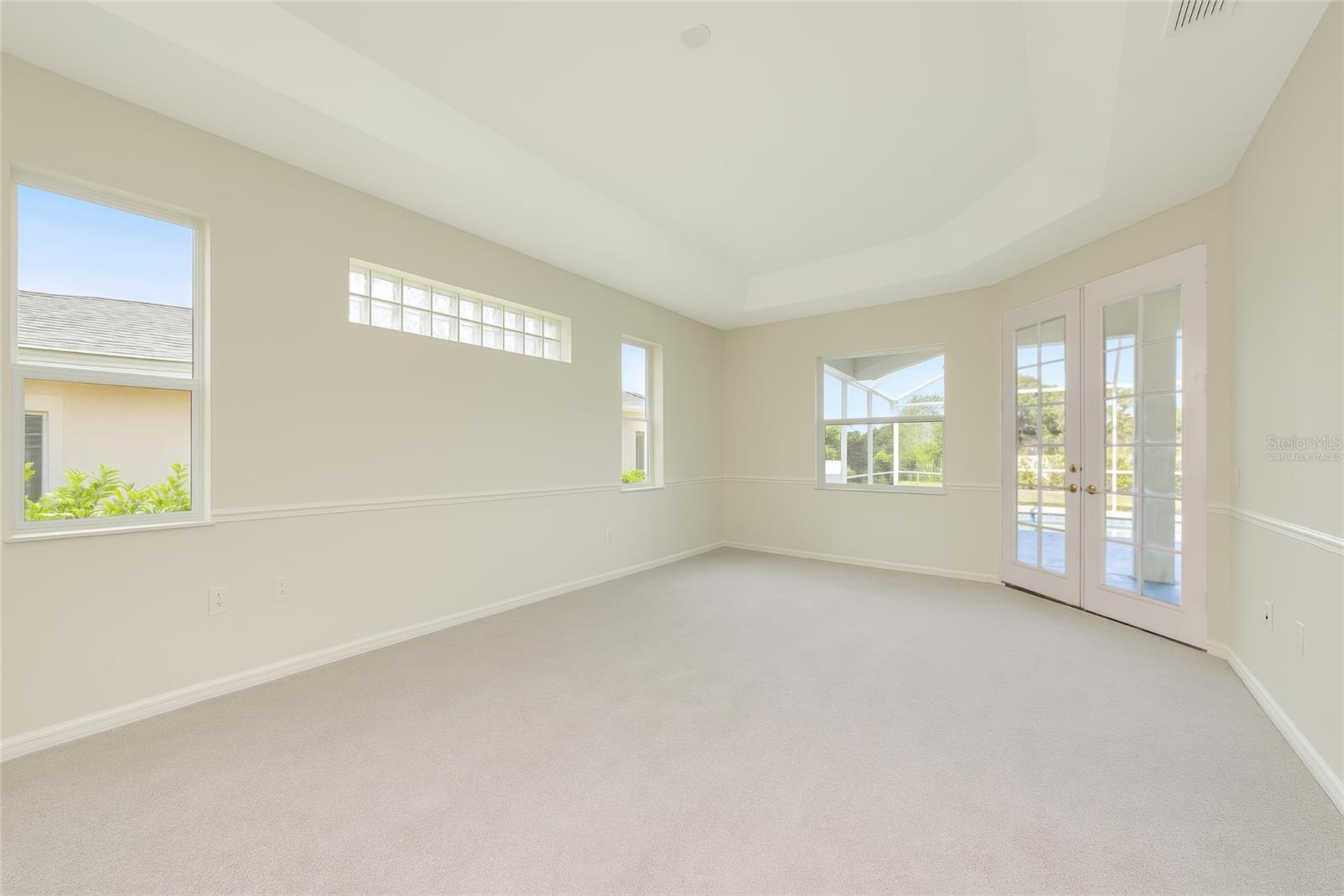 Image 10 of 27 For 4092 Green Tree Avenue