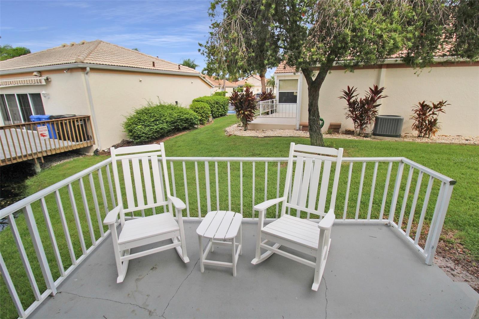 Image 28 of 52 For 1304 Capri Isles Boulevard 31