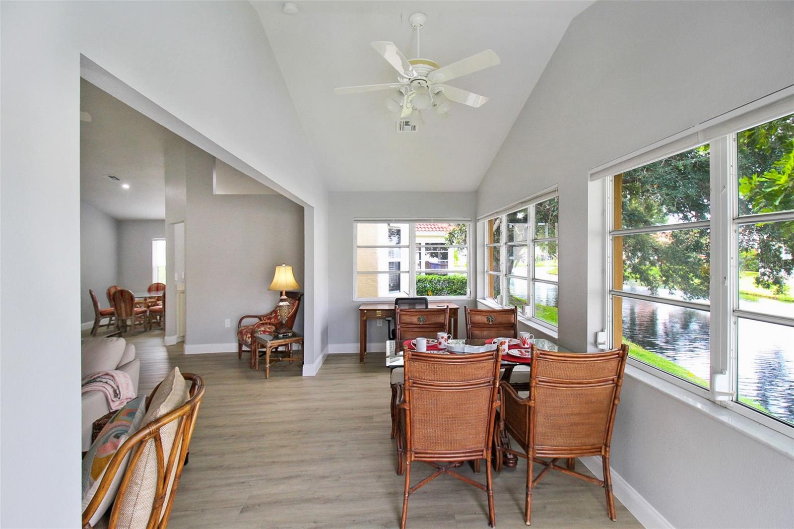 Image 31 of 52 For 1304 Capri Isles Boulevard 31