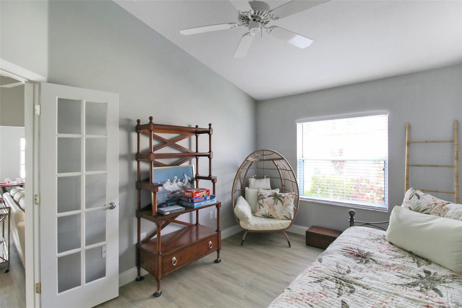 Image 36 of 52 For 1304 Capri Isles Boulevard 31