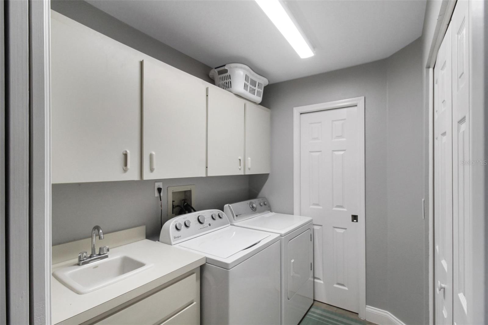 Image 38 of 52 For 1304 Capri Isles Boulevard 31
