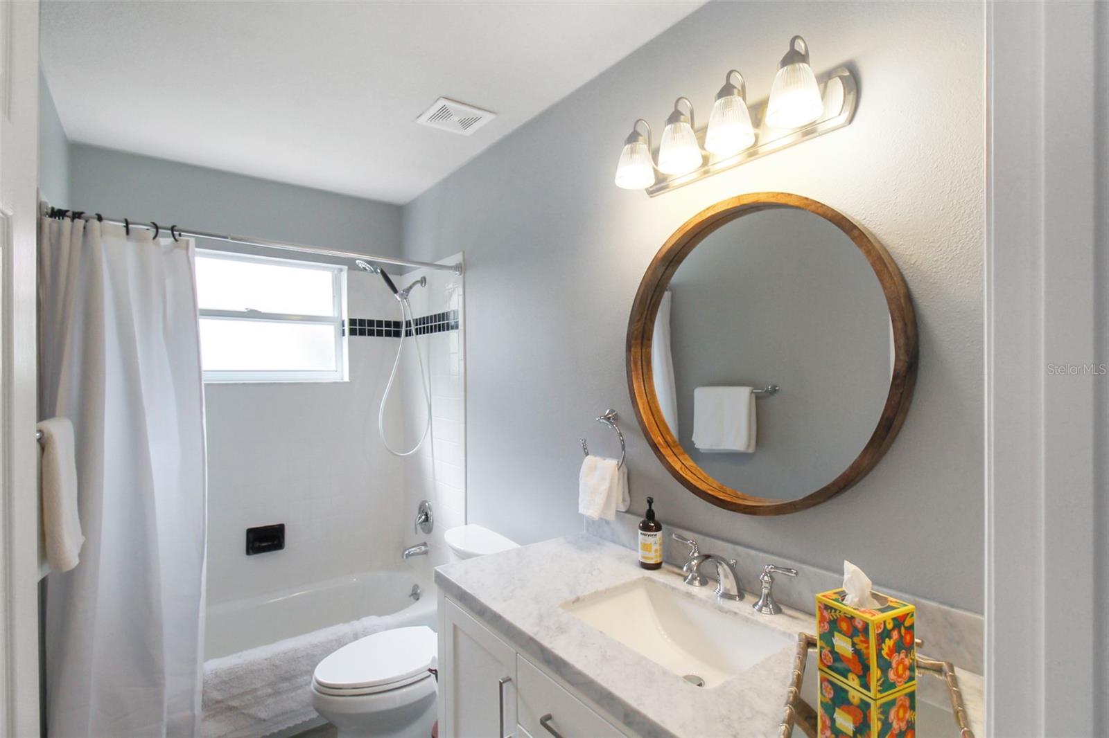Image 39 of 52 For 1304 Capri Isles Boulevard 31