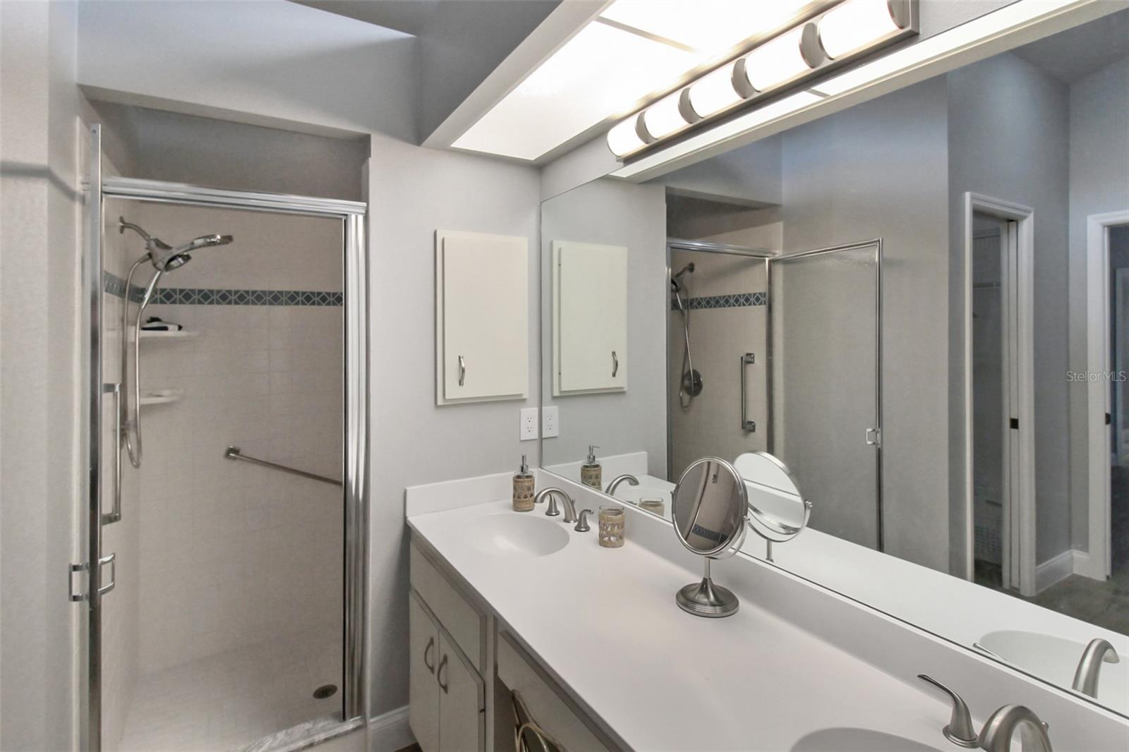 Image 46 of 52 For 1304 Capri Isles Boulevard 31
