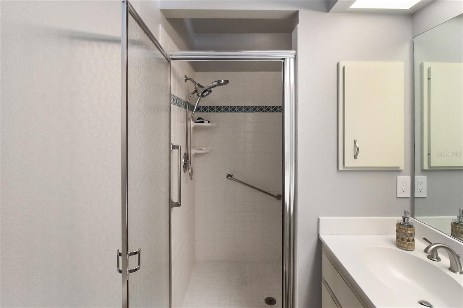 Image 47 of 52 For 1304 Capri Isles Boulevard 31