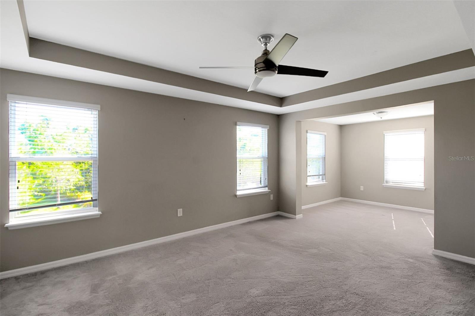 Image 17 of 37 For 2914 Esmeralda Drive