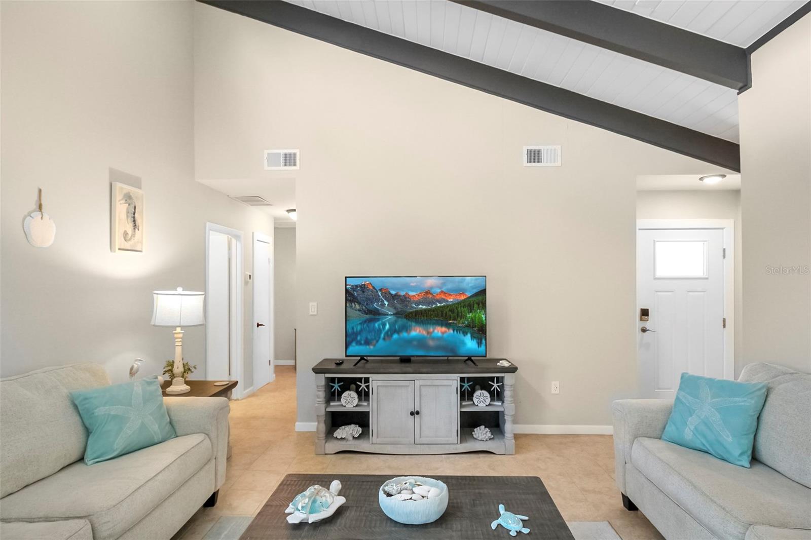 Image 11 of 44 For 5824 Wildwood Avenue