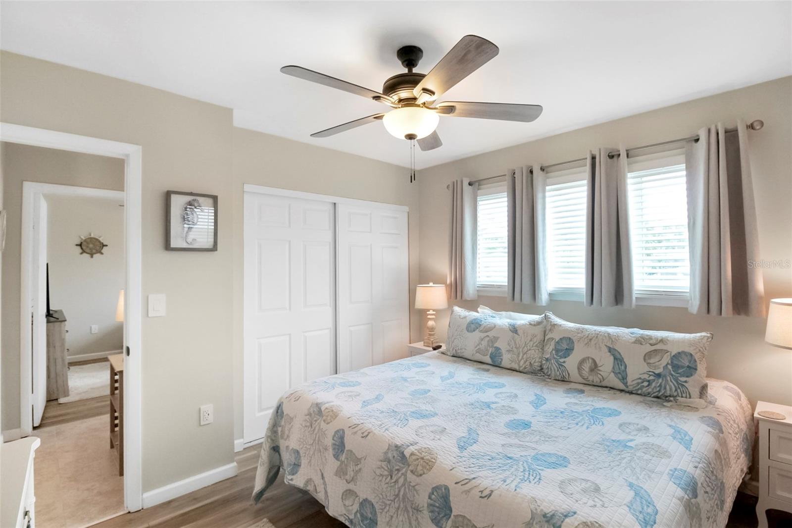 Image 18 of 44 For 5824 Wildwood Avenue