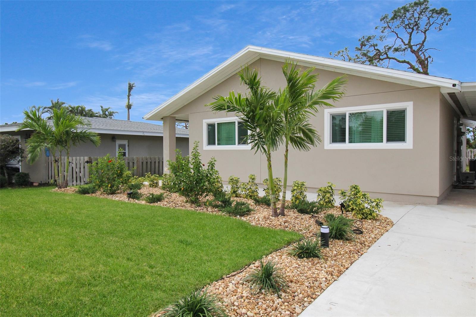 Image 3 of 44 For 5824 Wildwood Avenue