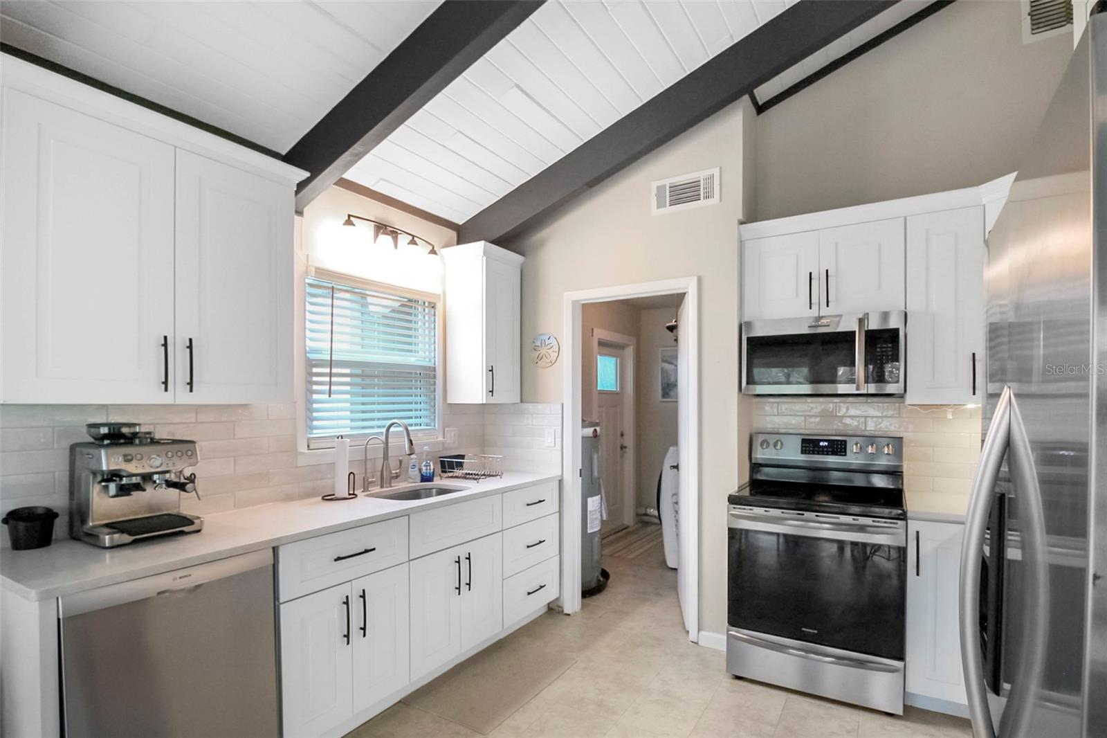 Image 32 of 44 For 5824 Wildwood Avenue
