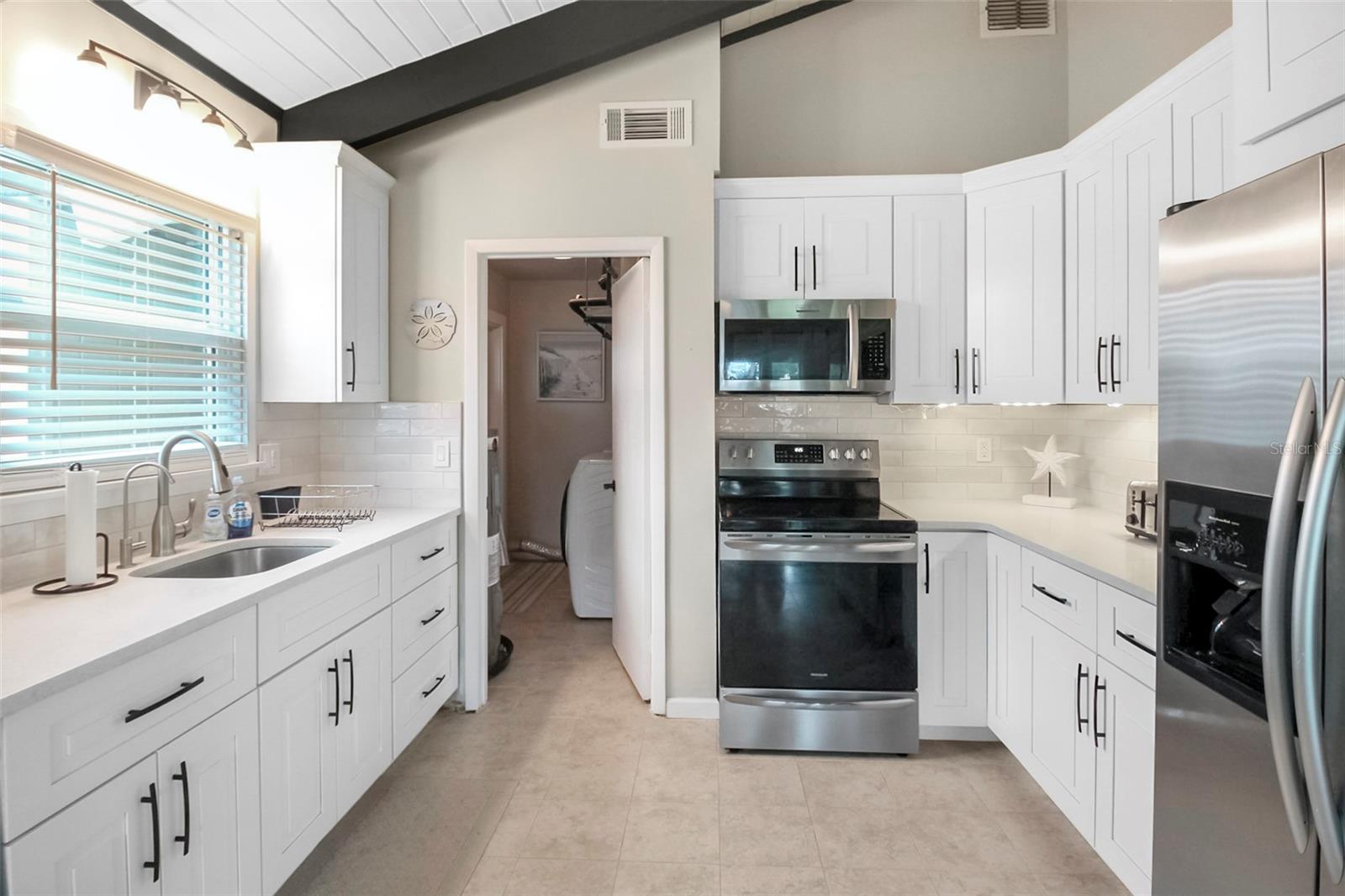 Image 33 of 44 For 5824 Wildwood Avenue