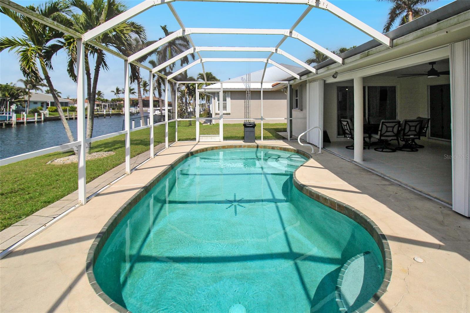 Image 68 of 71 For 945 Bal Harbor Boulevard