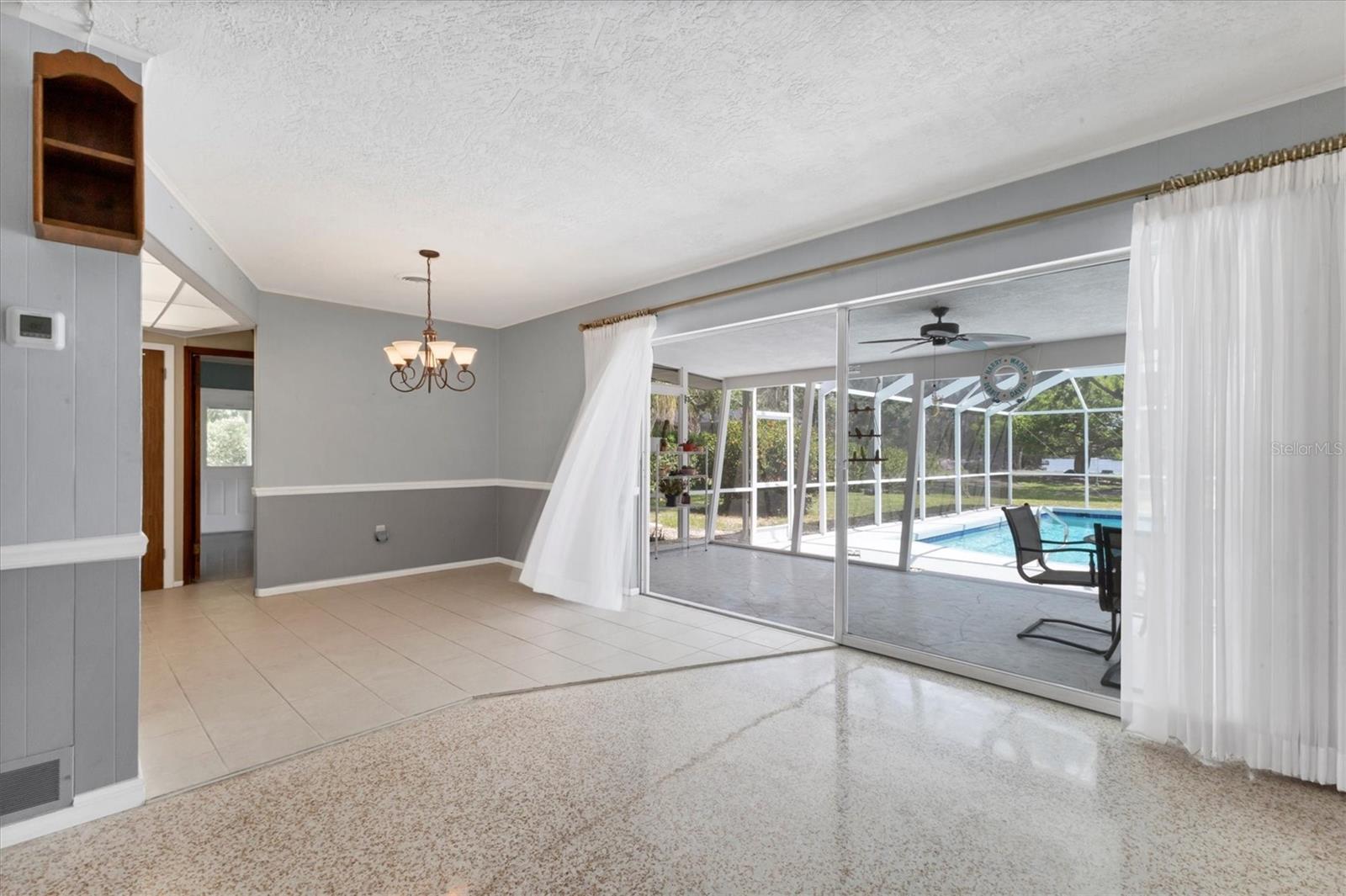 Image 12 of 43 For 4311 52nd Street E