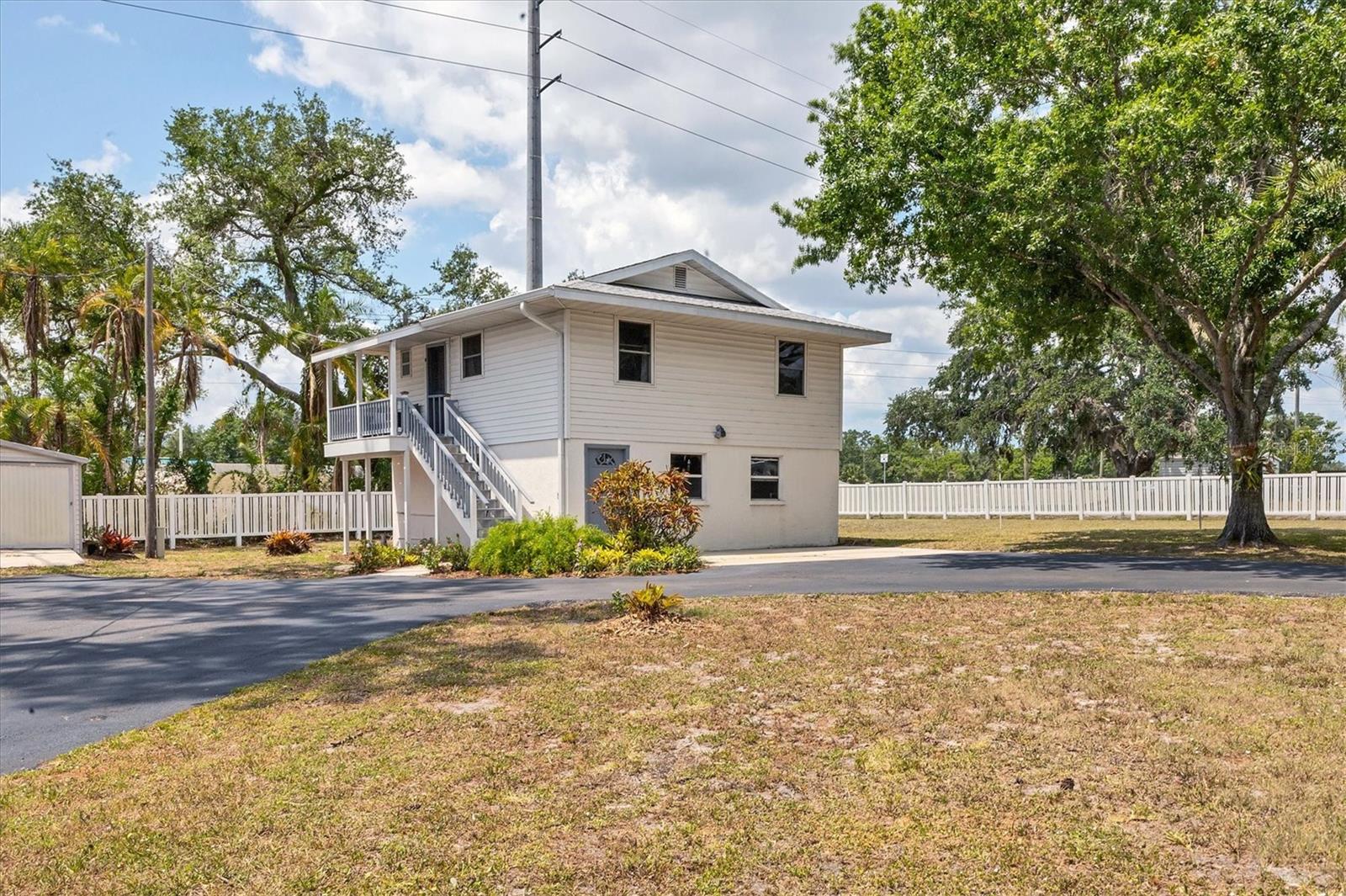 Image 26 of 43 For 4311 52nd Street E