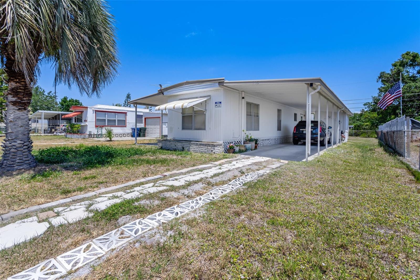 Image 23 of 27 For 110 Orange Grove Avenue S