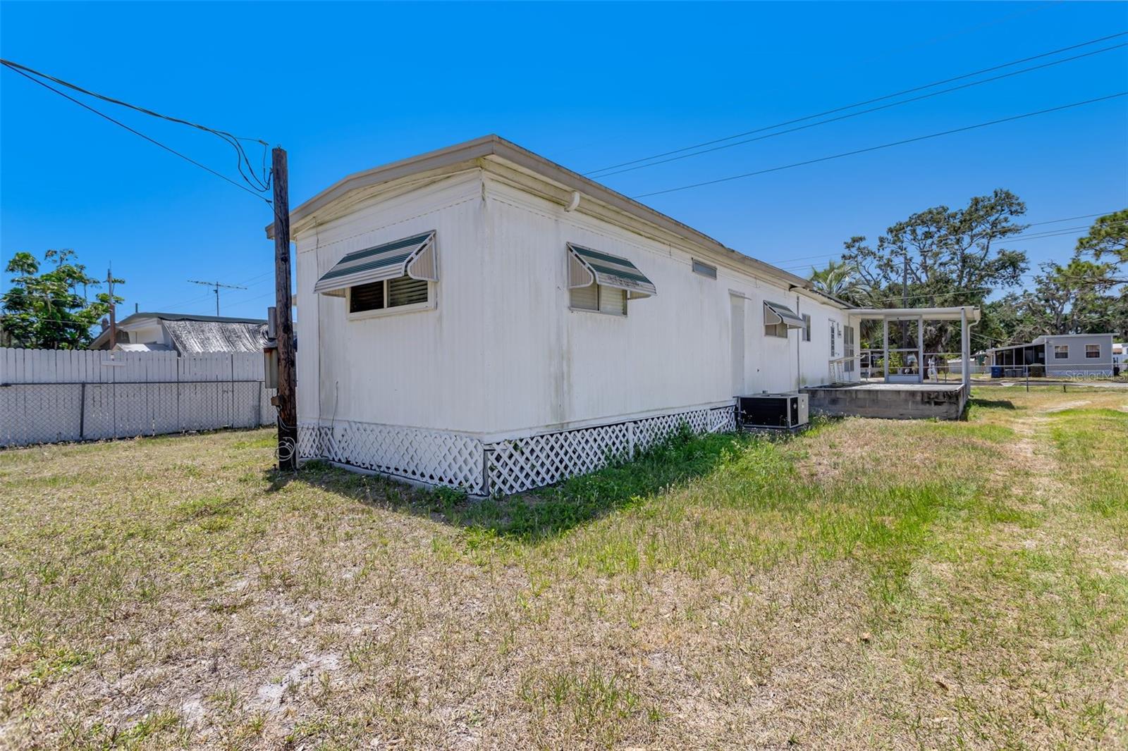 Image 26 of 27 For 110 Orange Grove Avenue S