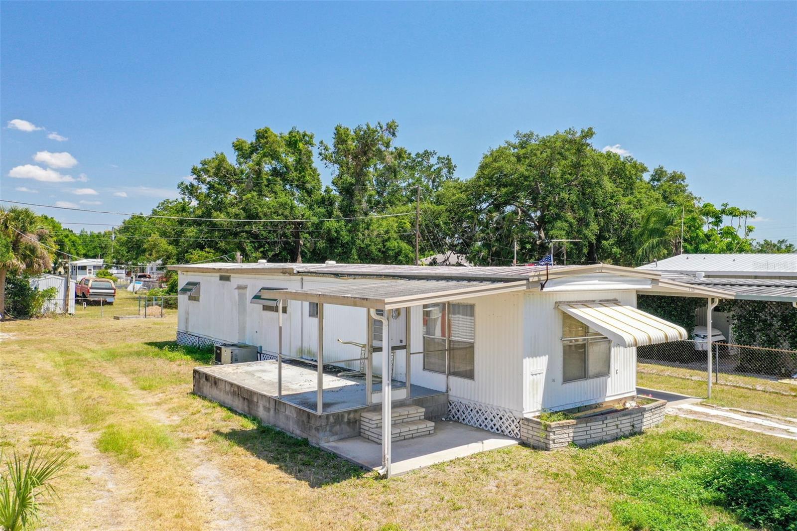 Image 6 of 27 For 110 Orange Grove Avenue S