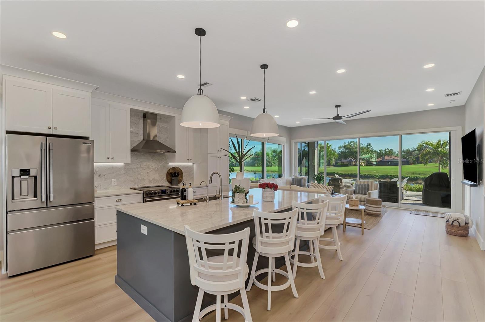 Image 14 of 77 For 561 Fallbrook Drive