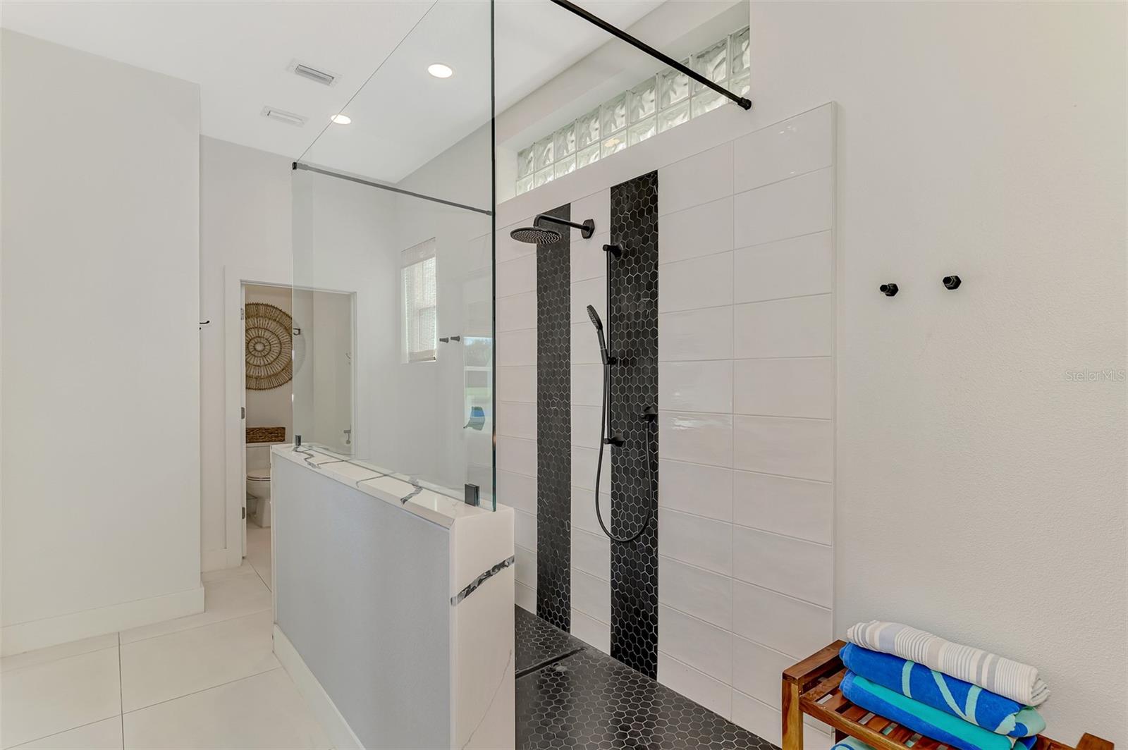 Image 38 of 77 For 561 Fallbrook Drive