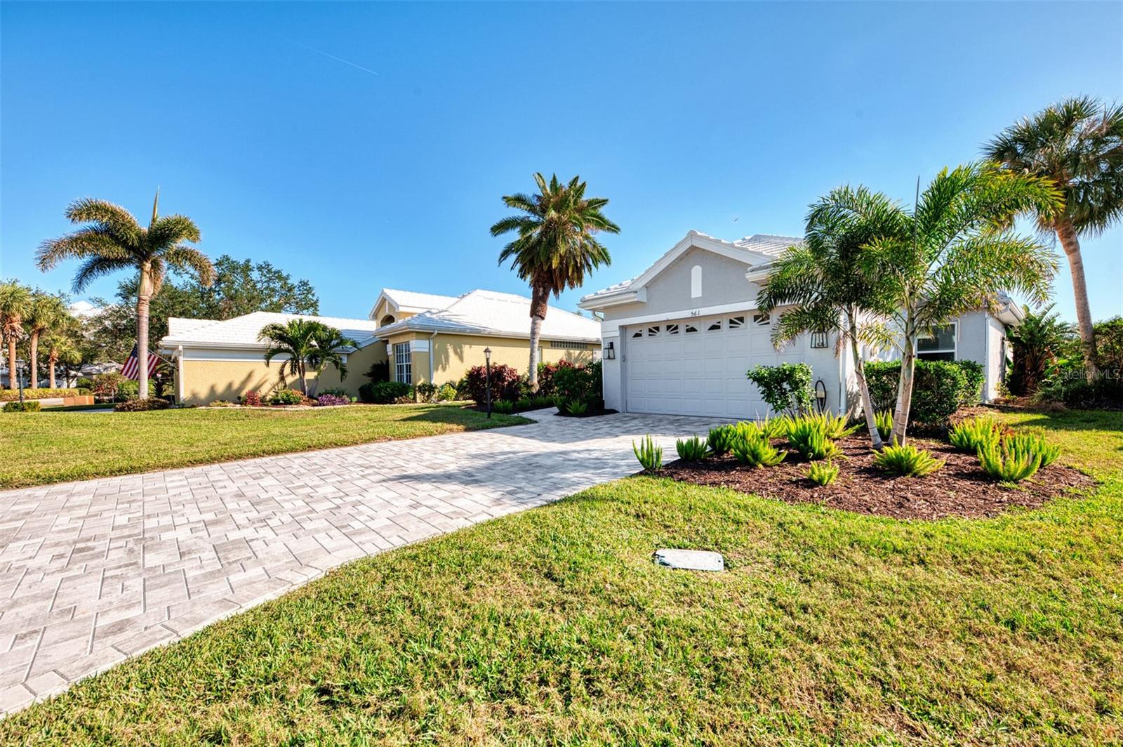 Image 8 of 77 For 561 Fallbrook Drive
