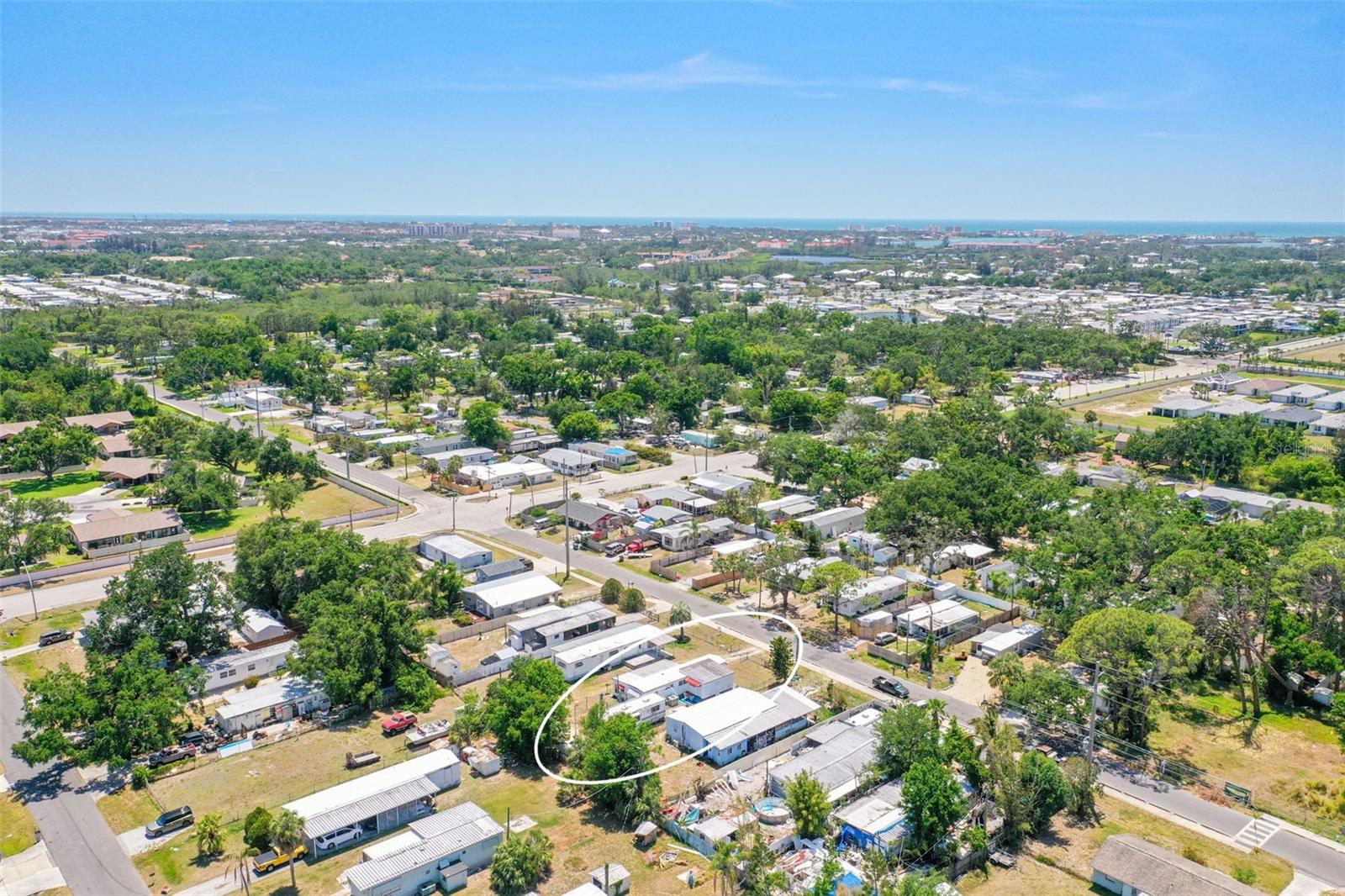 Image 2 of 32 For 108 Orange Grove Avenue S