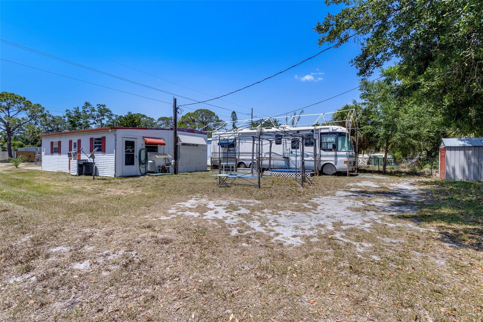 Image 29 of 32 For 108 Orange Grove Avenue S