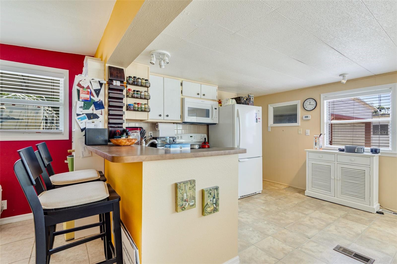 Image 9 of 32 For 108 Orange Grove Avenue S
