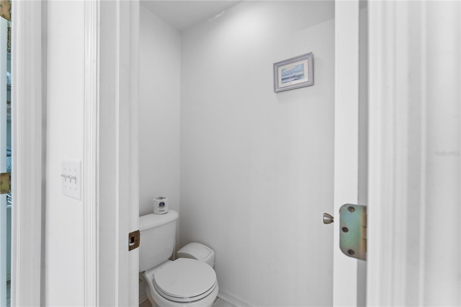 Image 16 of 38 For 4610 Runabout Way