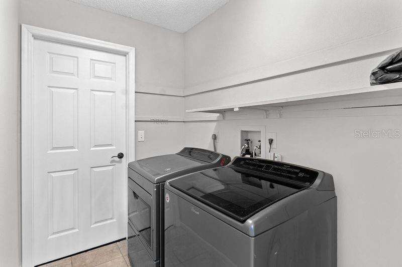 Image 15 of 24 For 920 36th Street W