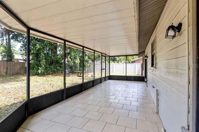 Image 7 of 24 For 920 36th Street W
