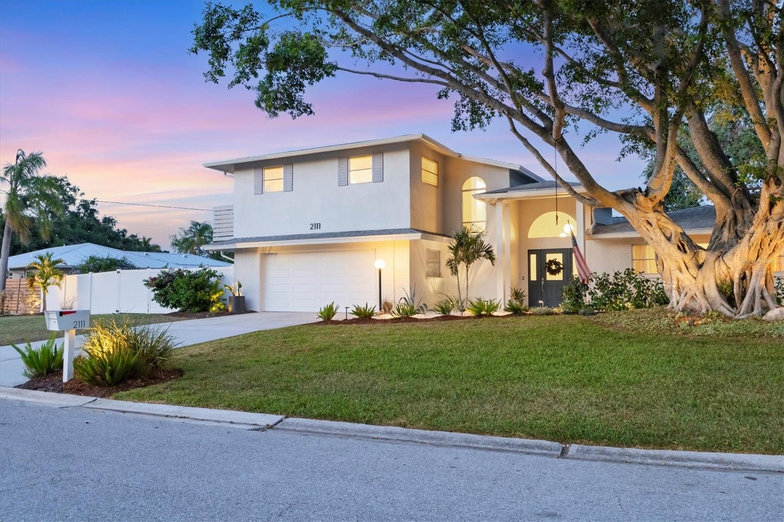 Details for 2111 Ivory Place, SARASOTA, FL 34239