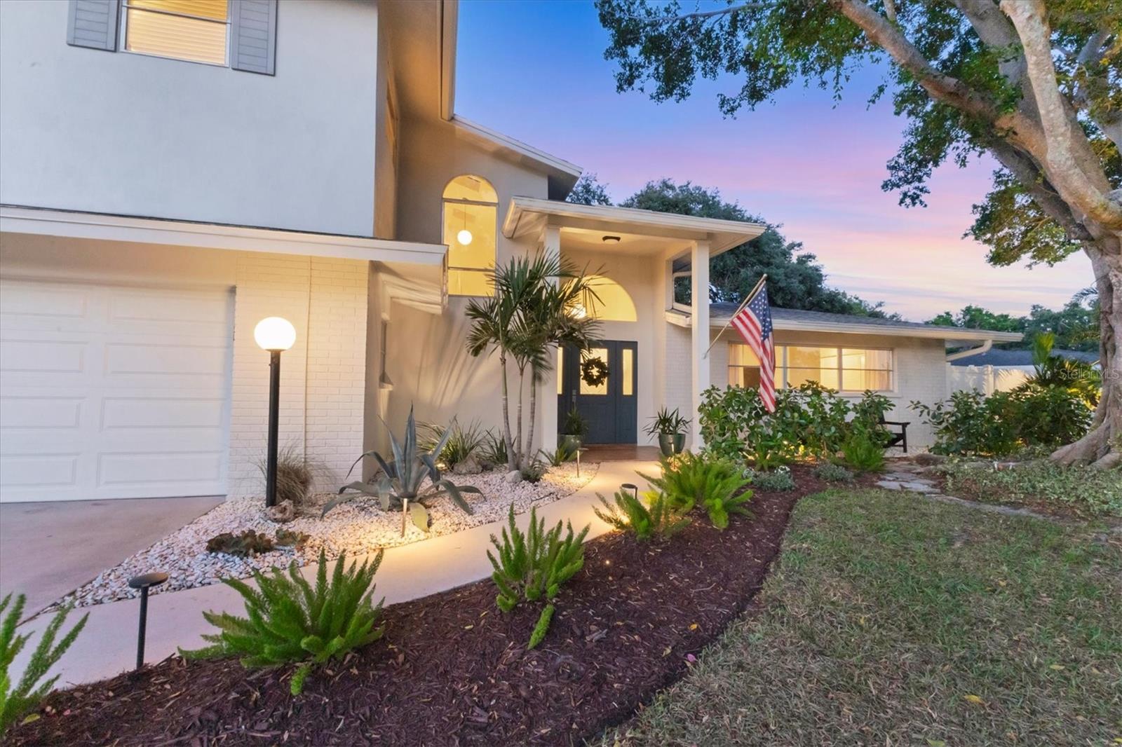 Image 2 of 55 For 2111 Ivory Place