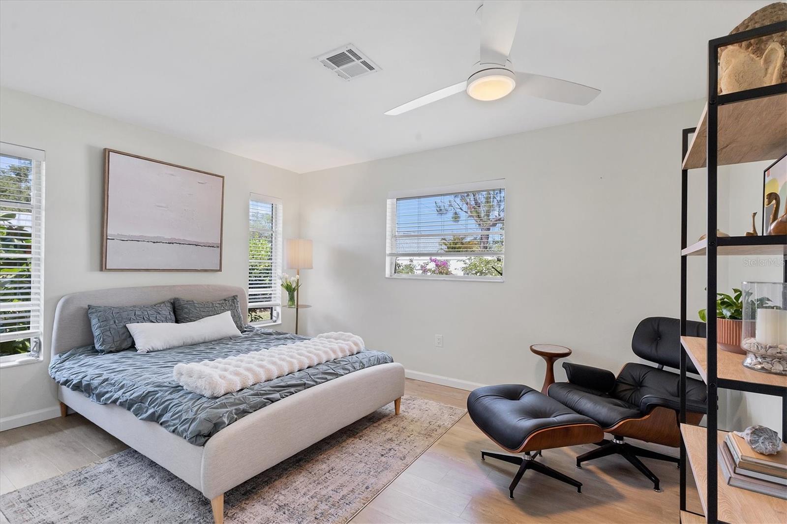 Image 23 of 55 For 2111 Ivory Place