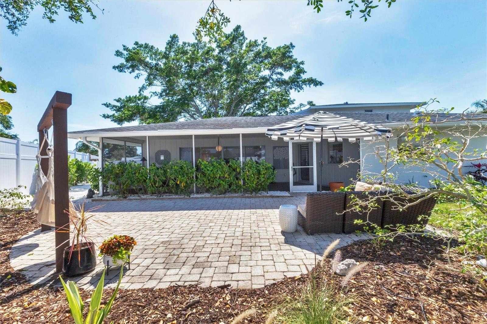 Image 33 of 55 For 2111 Ivory Place