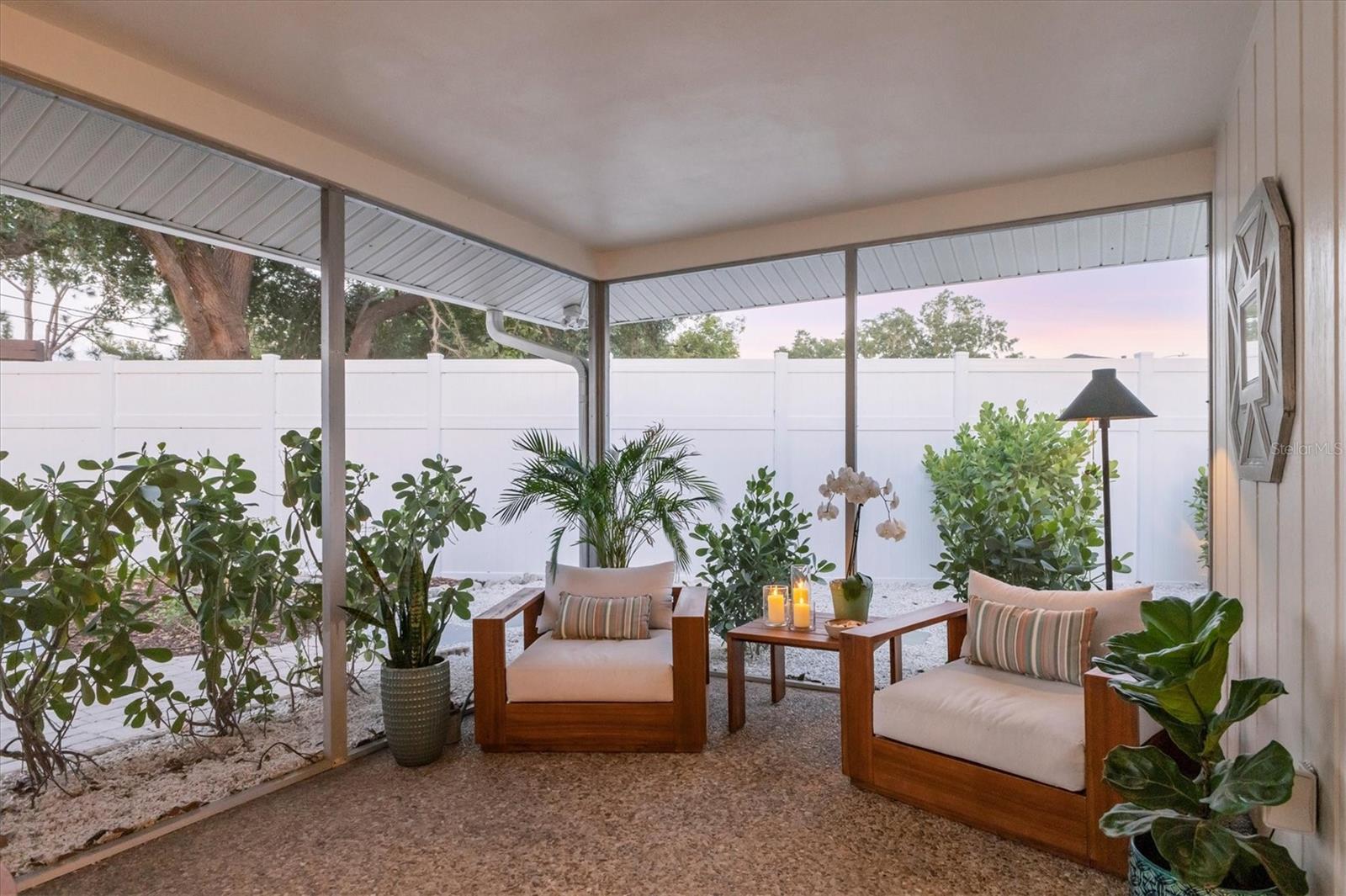Image 4 of 55 For 2111 Ivory Place