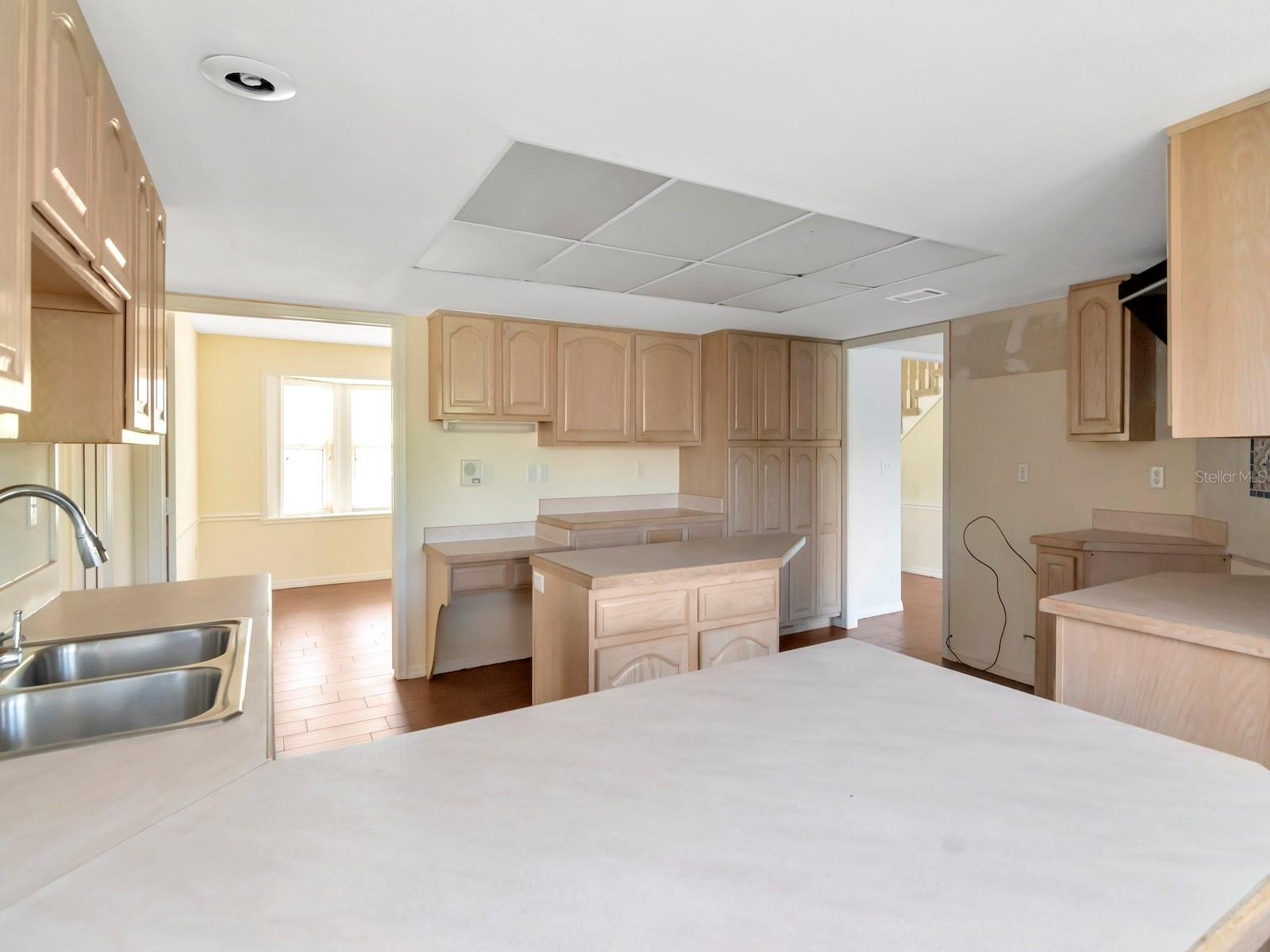 Image 11 of 45 For 1310 91st Court Nw