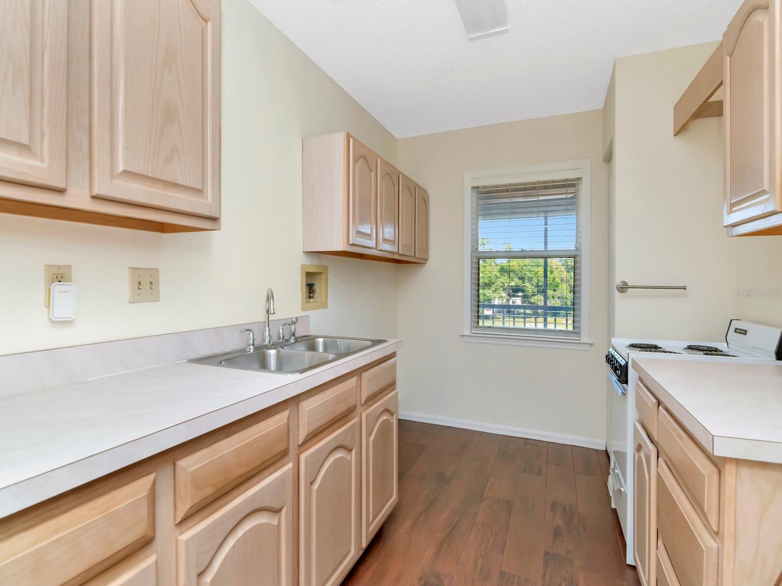 Image 22 of 45 For 1310 91st Court Nw