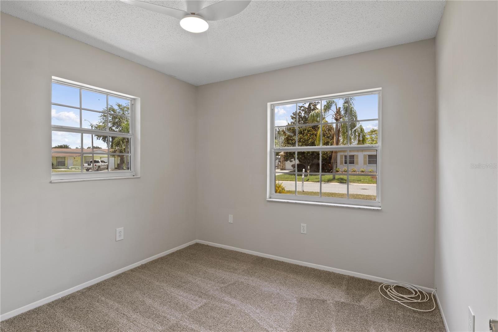 Image 11 of 34 For 3505 27th Avenue W