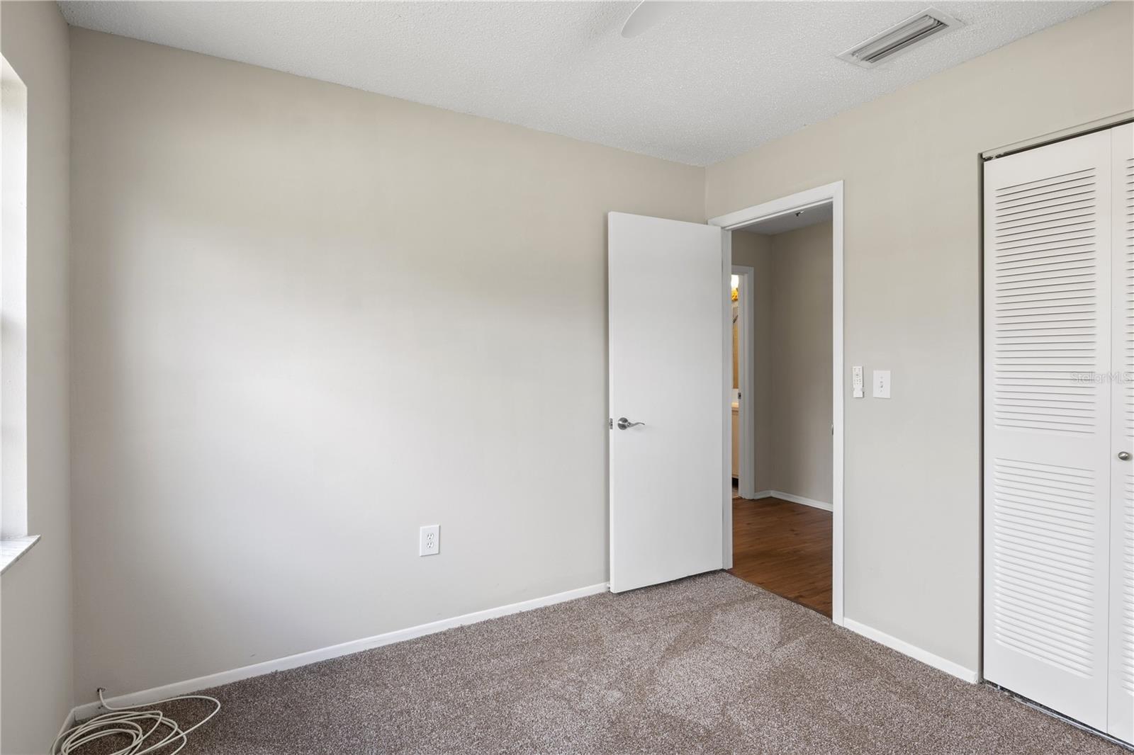 Image 13 of 34 For 3505 27th Avenue W