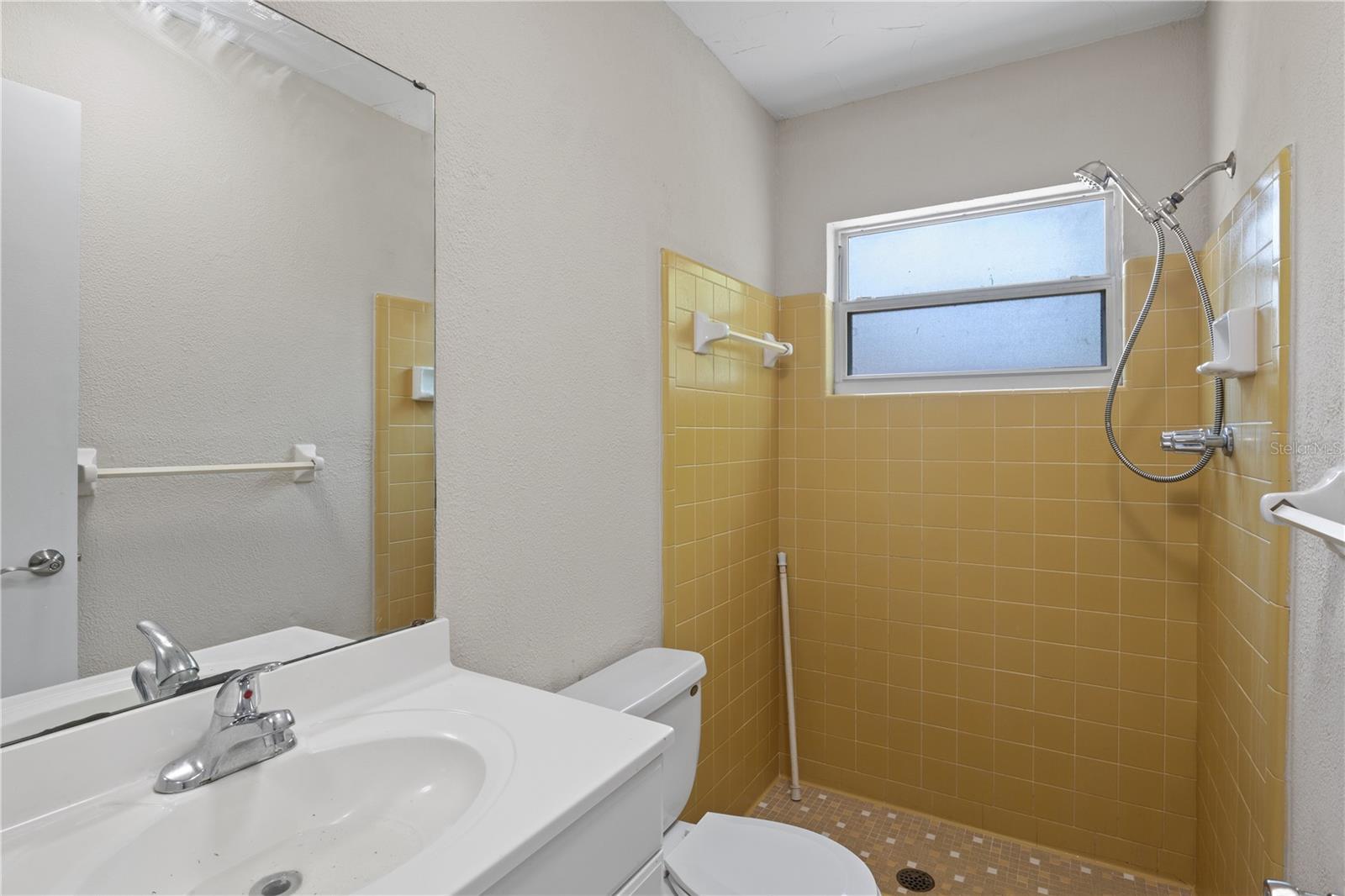 Image 18 of 34 For 3505 27th Avenue W