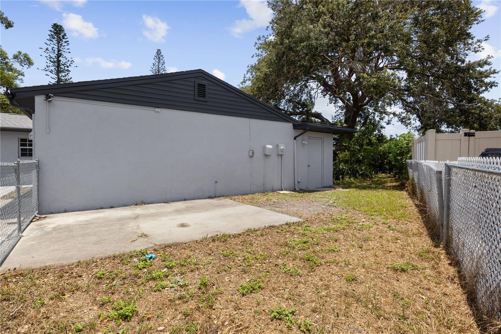 Image 30 of 34 For 3505 27th Avenue W