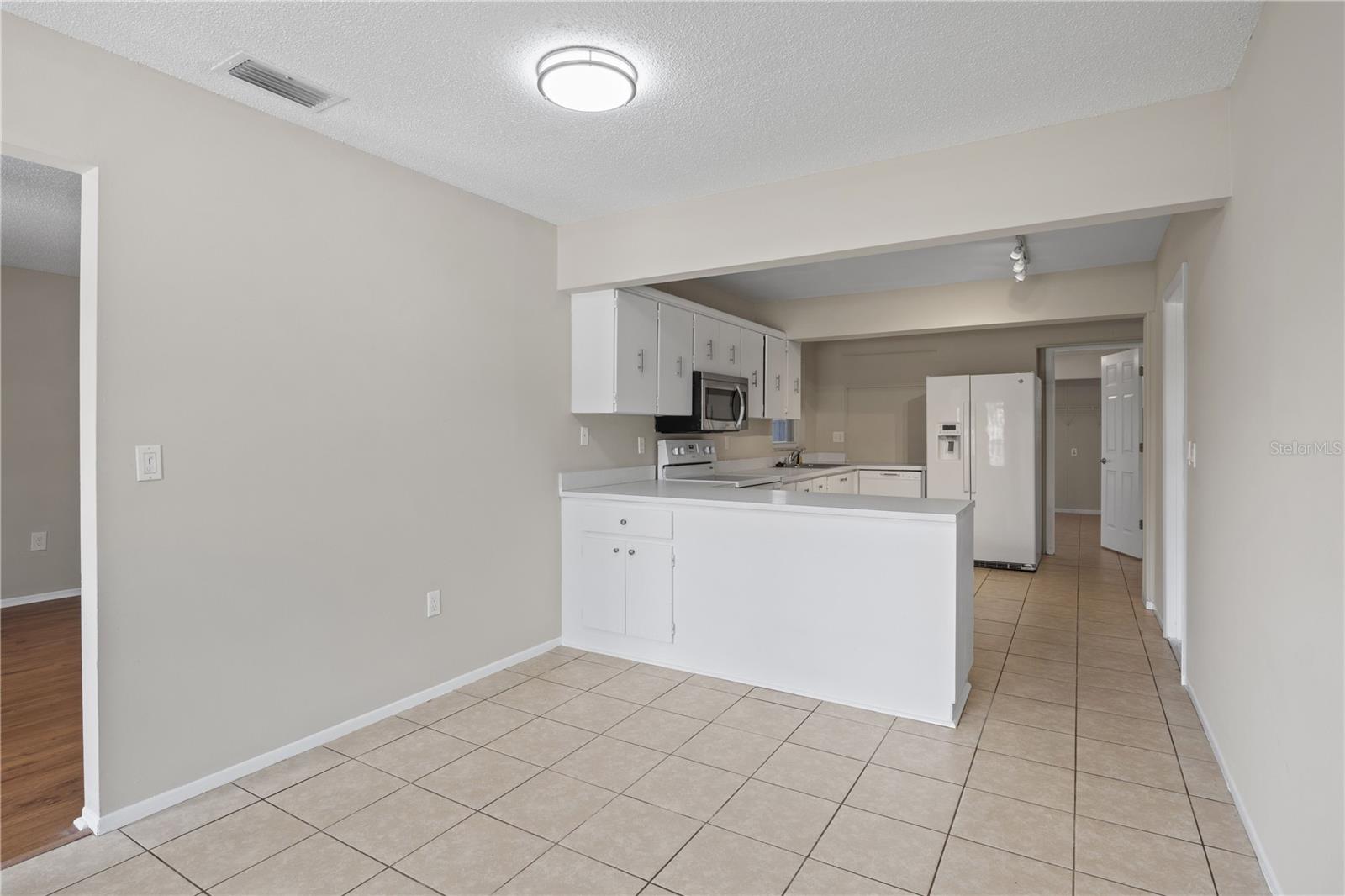 Image 5 of 34 For 3505 27th Avenue W