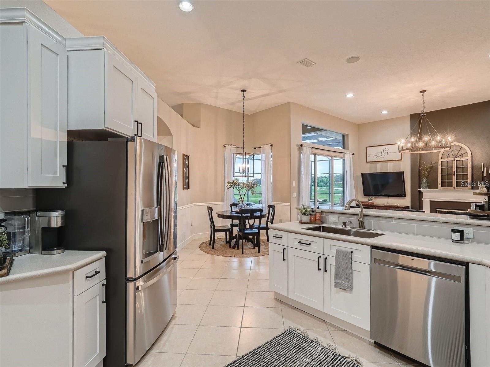 Image 6 of 15 For 7742 Camden Harbour Drive