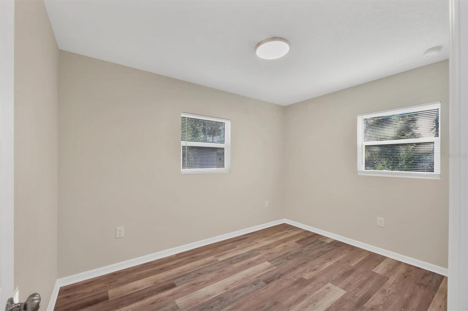 Image 18 of 21 For 2947 Goodrich Avenue