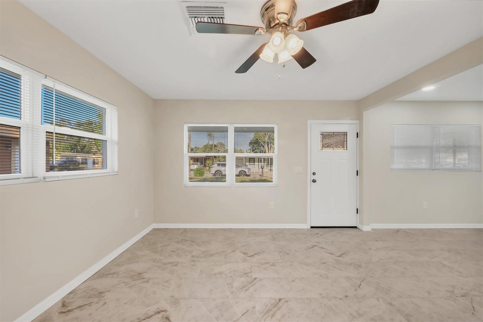 Image 5 of 21 For 2947 Goodrich Avenue