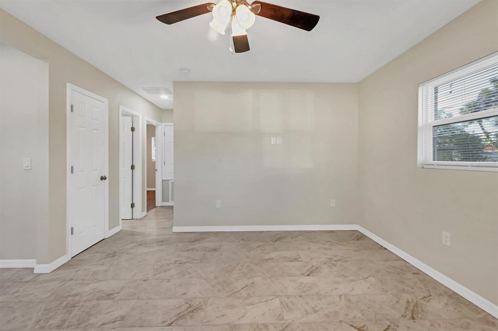 Image 6 of 21 For 2947 Goodrich Avenue