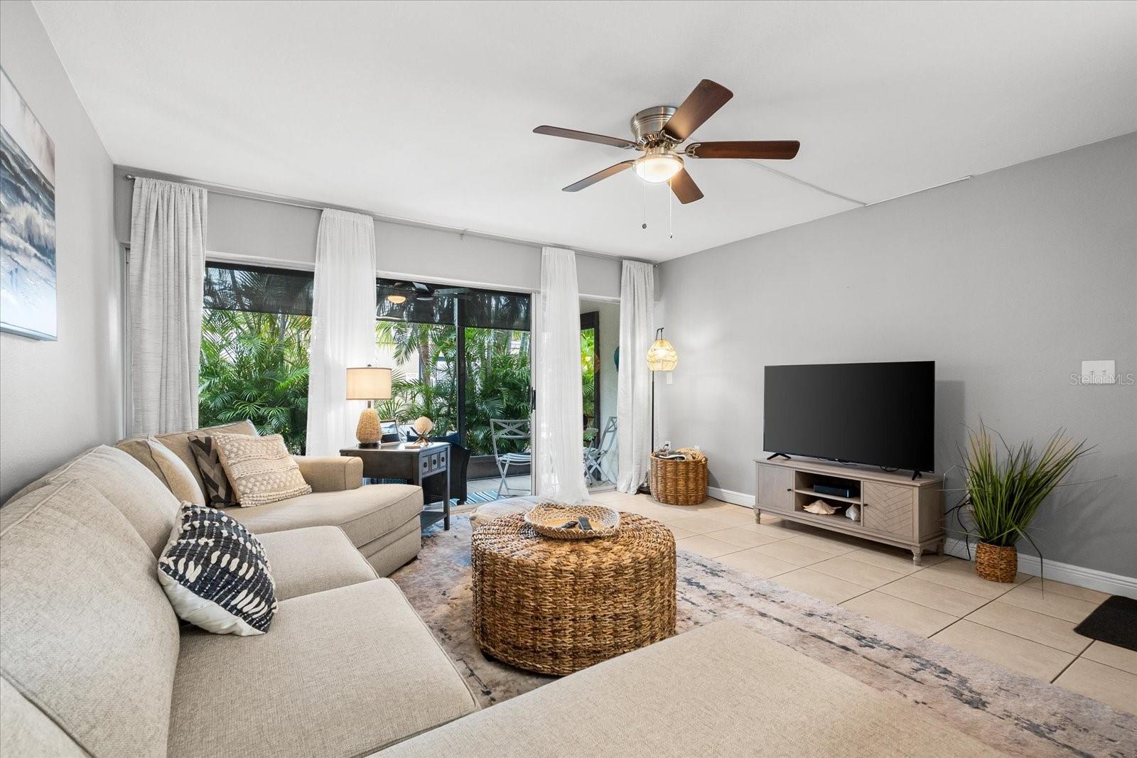 Image 4 of 51 For 2950 Clark Road 113