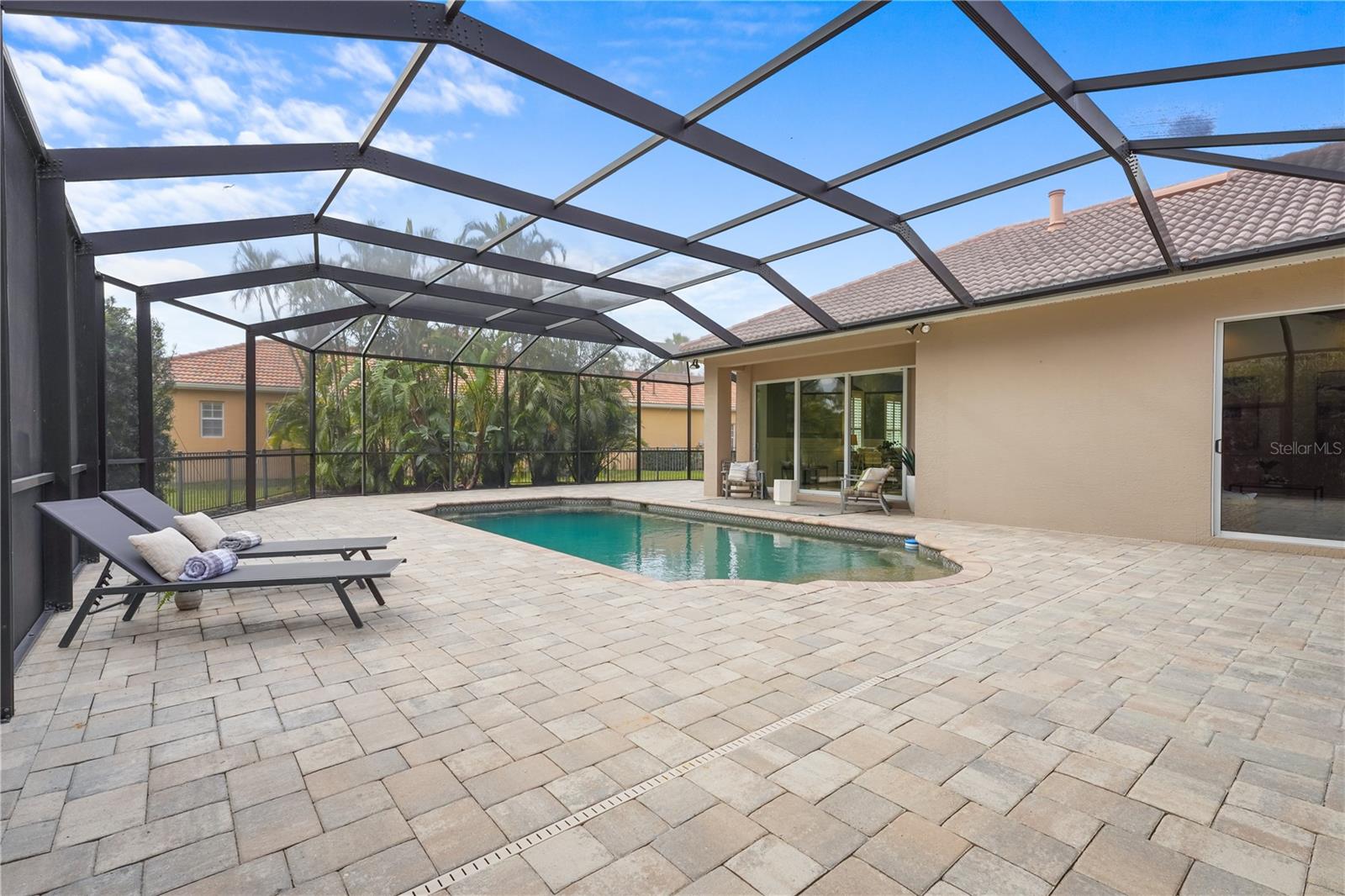 Image 11 of 60 For 7042 Twin Hills Terrace