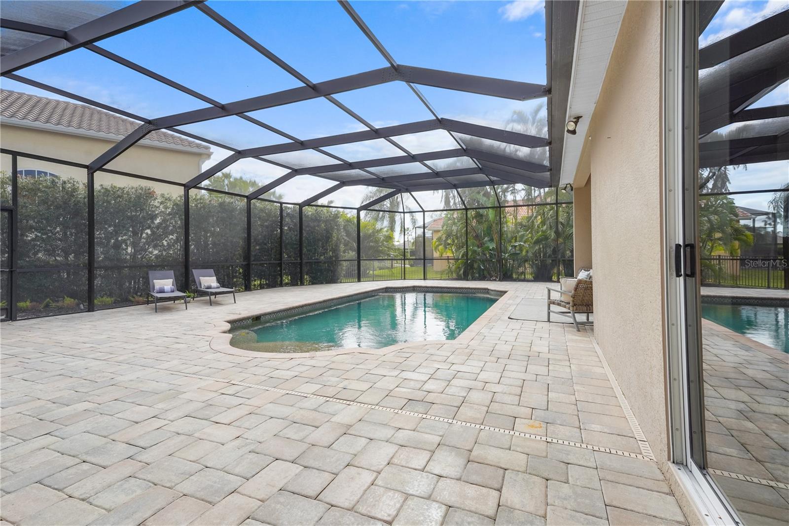 Image 43 of 60 For 7042 Twin Hills Terrace